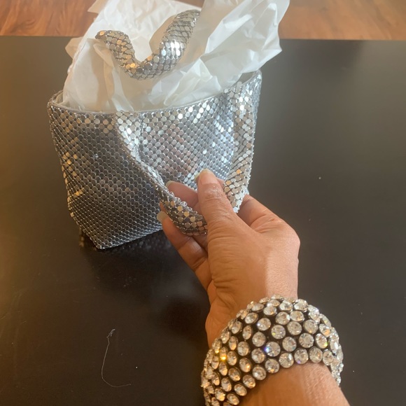 Silvertone chain-link bag - Picture 8 of 8